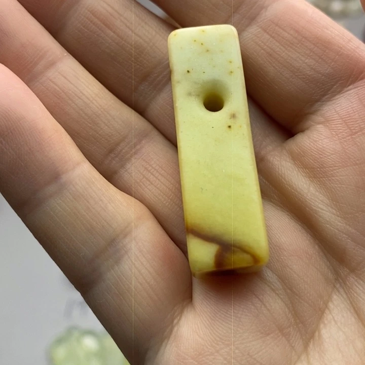 石***头蛇纹石玉未镶嵌文玩配饰百搭款