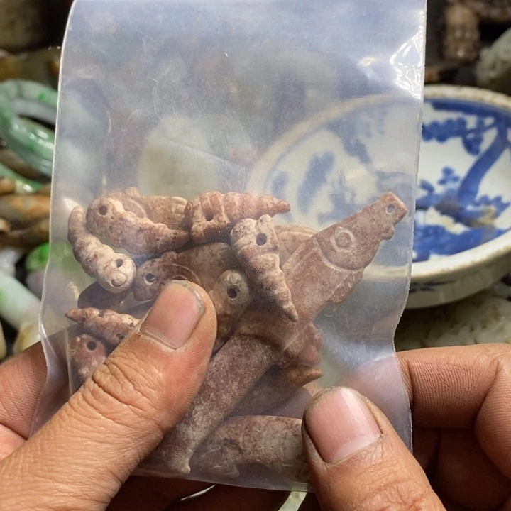 白***G和田玉（糖玉）未镶嵌手链