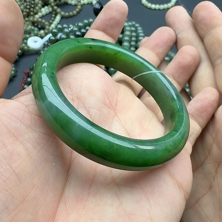 和田玉未镶嵌颈饰碧玉手镯多样性发一