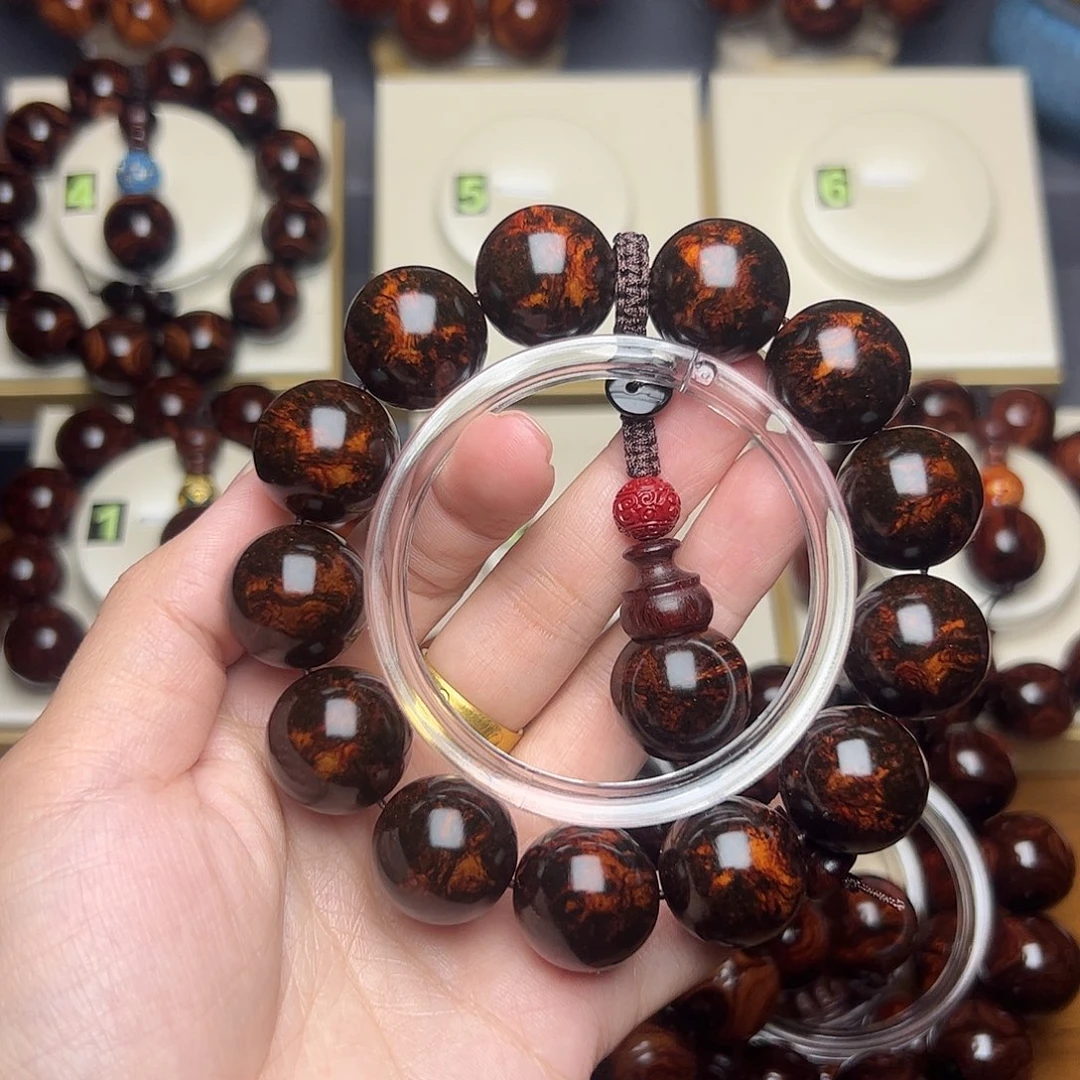 寒***.黄花梨/降香黄檀1.8