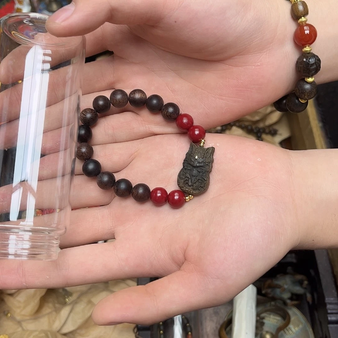 大叶紫檀（黑酸枝木类）