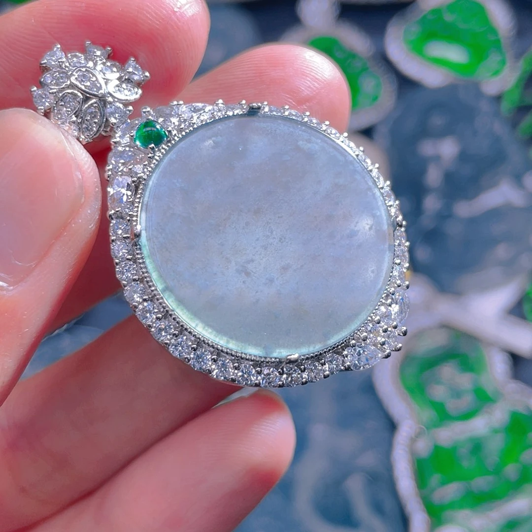 颈饰未镶嵌翡翠翡翠