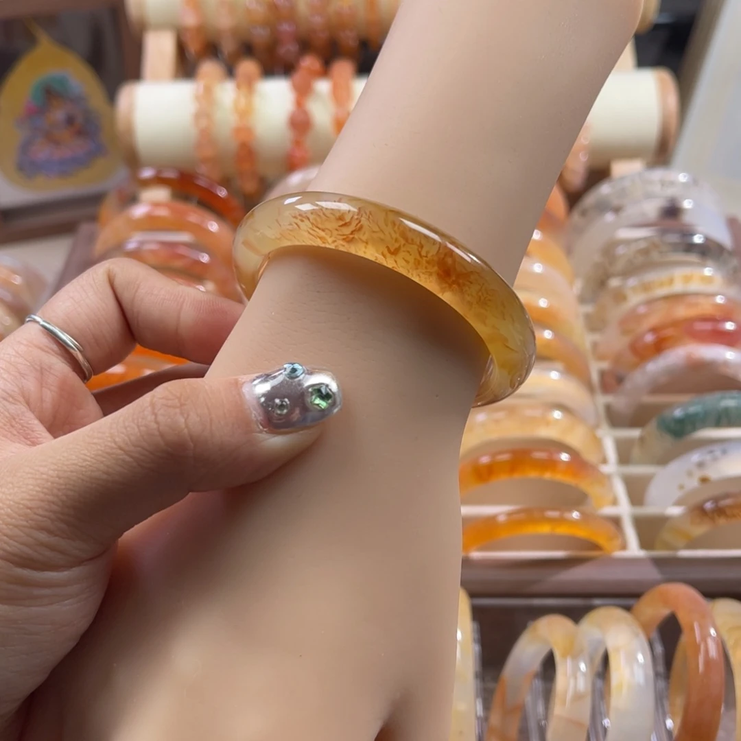 手镯玛瑙/玉髓合金53