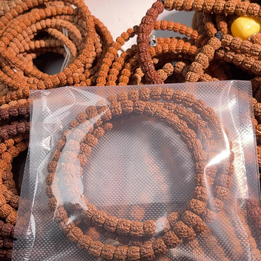 金刚菩提手串岁**安金刚菩提