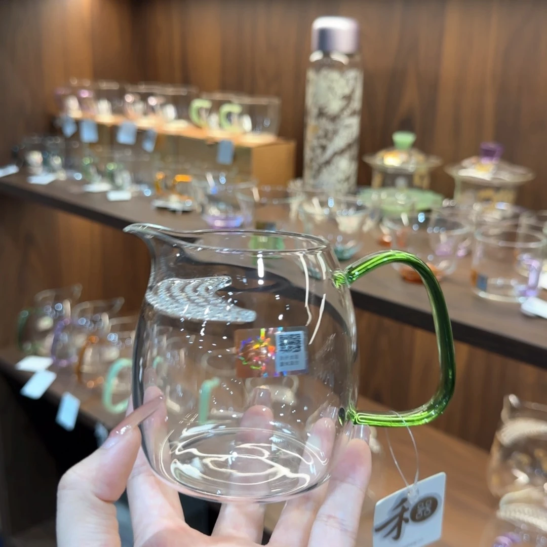 禾器泰然月牙款湖绿色。。。。