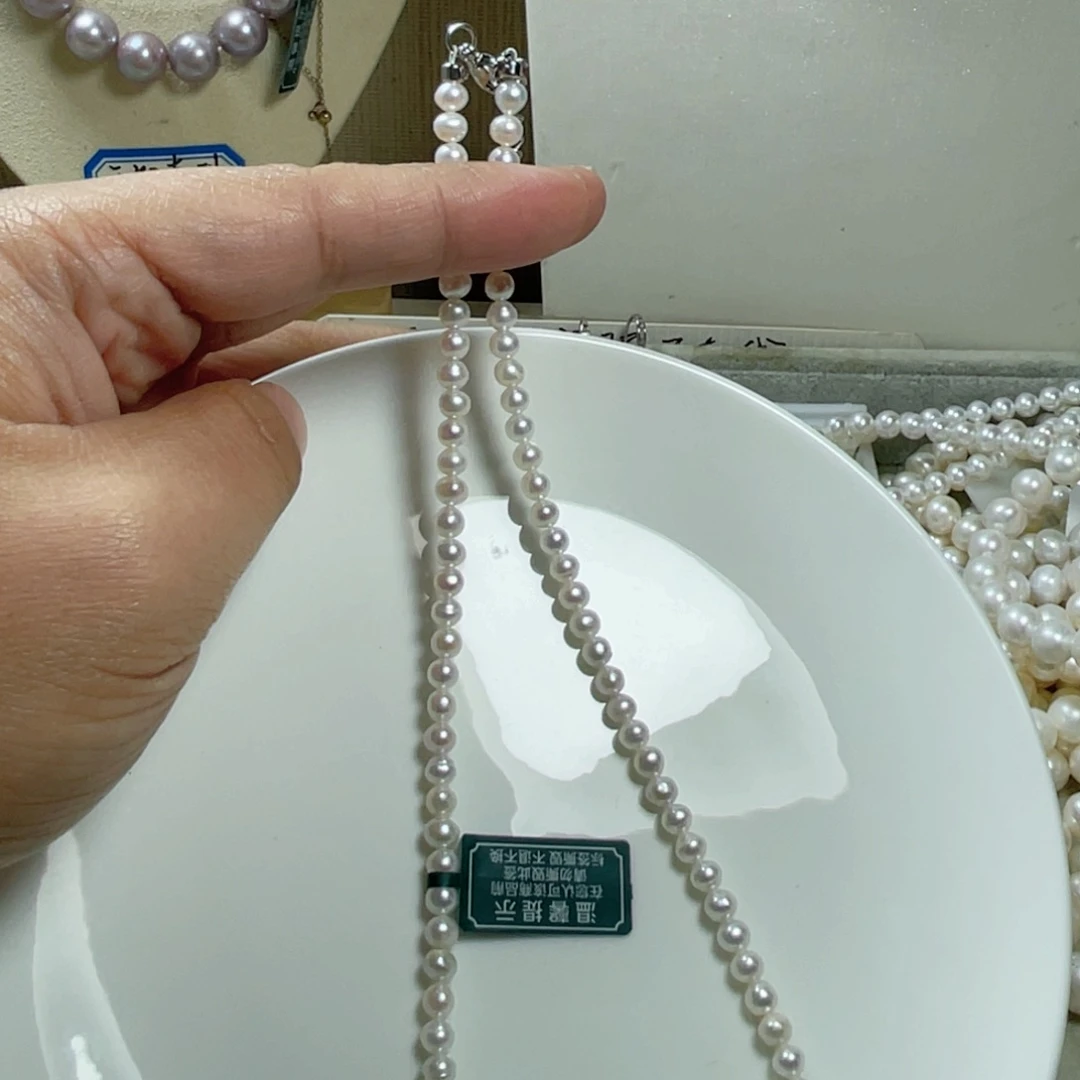 颈饰14K金镶嵌淡水珍珠