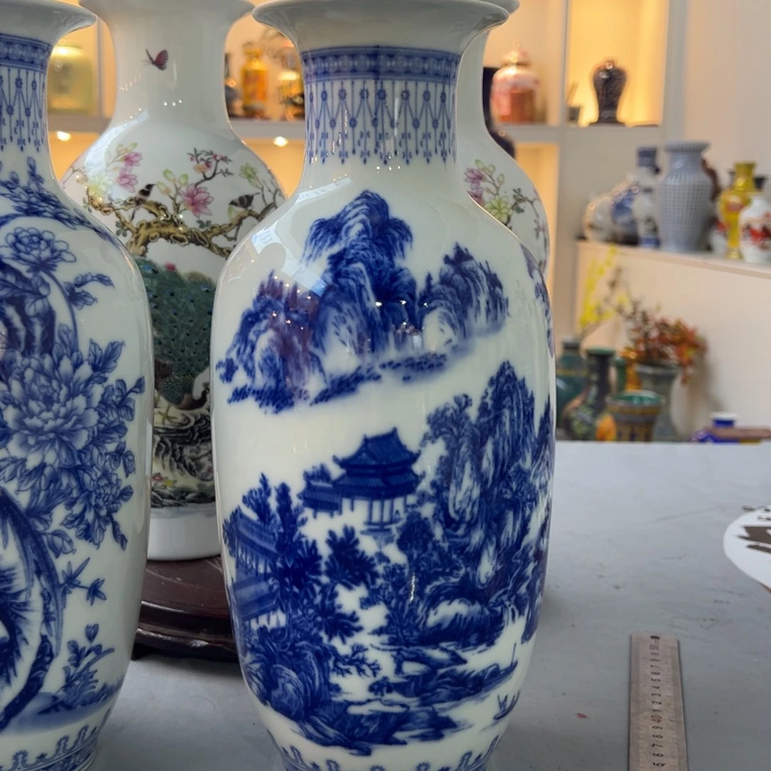 陶摆件36cm青花山水冬瓜瓶
