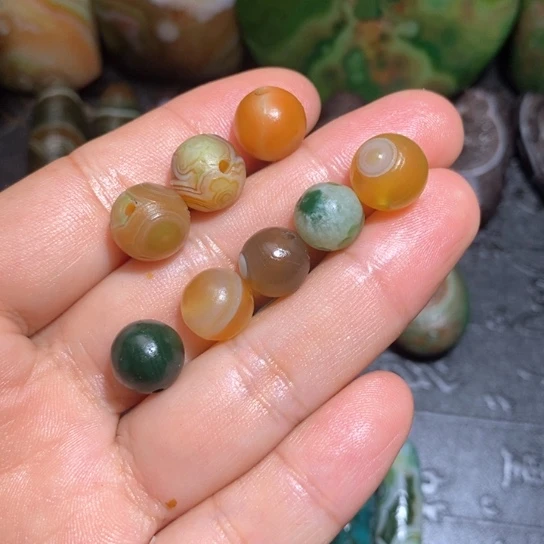 石英质玉珠宝半成品未镶嵌潇*