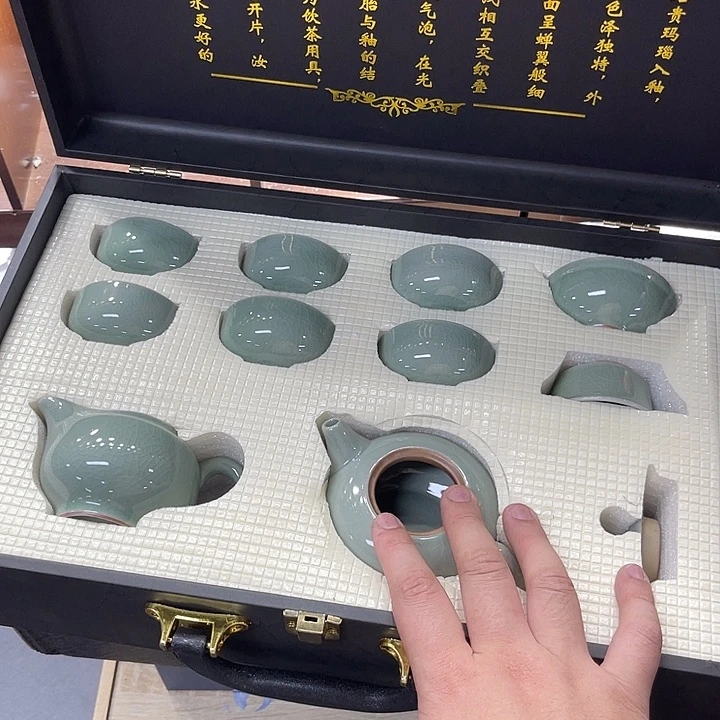 孤品茶具等。