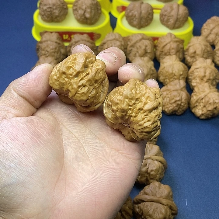 文玩核桃把件蛤蟆