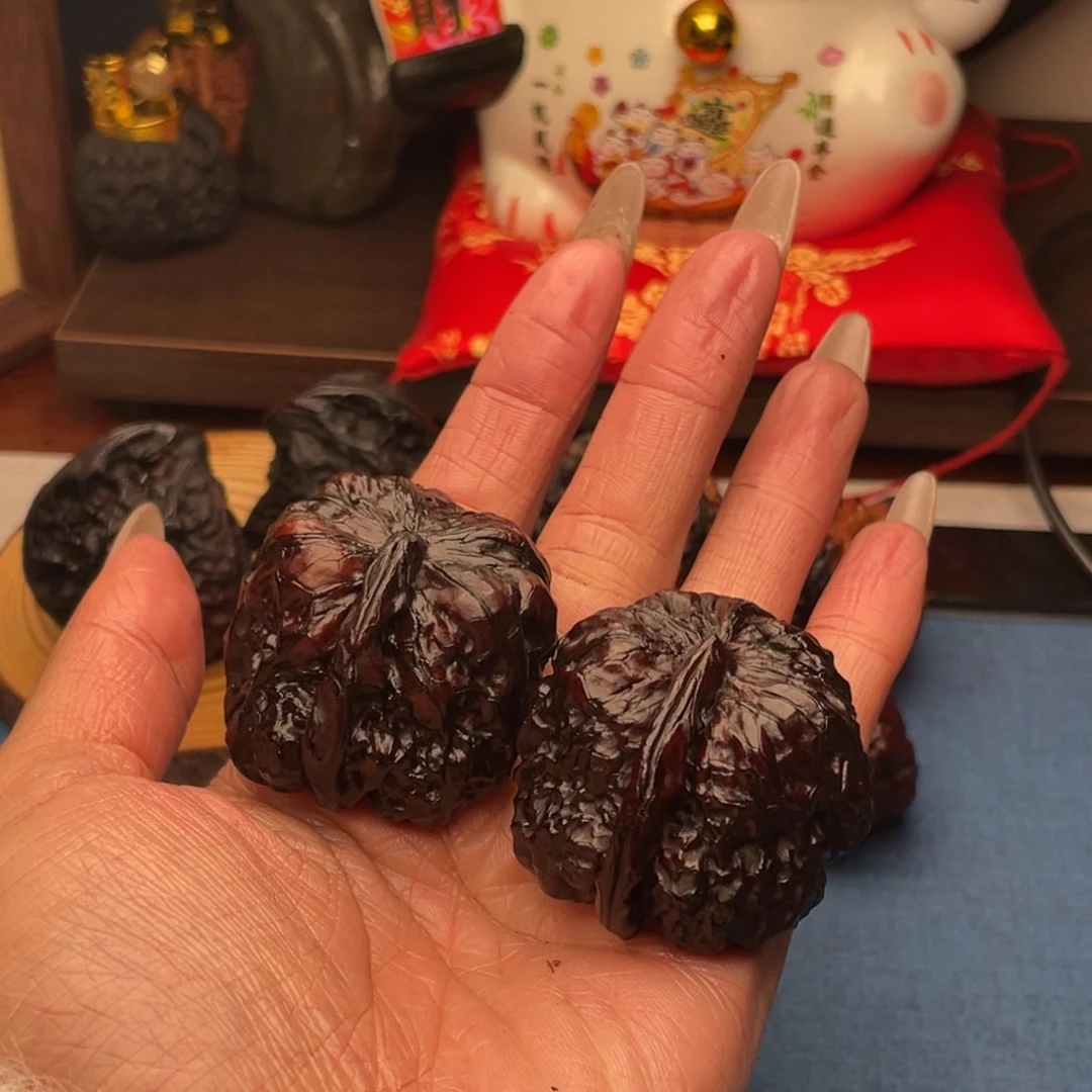 吊坠文玩核桃面包一根筋