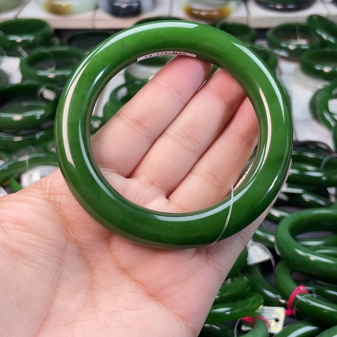 和田玉（碧玉）手镯未镶嵌