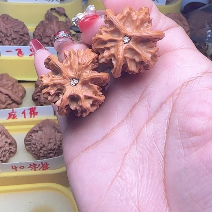 今***悔弯弯核桃三棱混完核桃