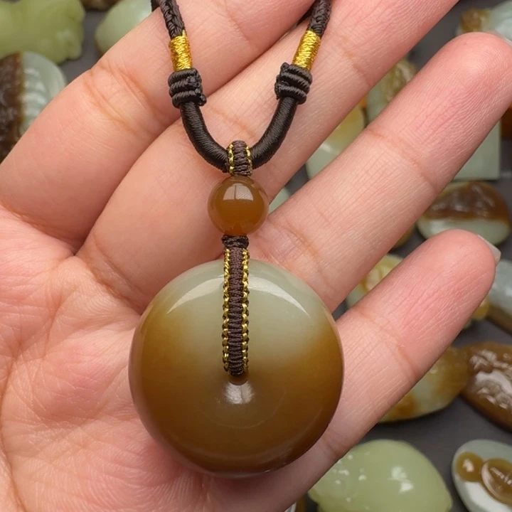 和田玉颈饰未镶嵌善**下