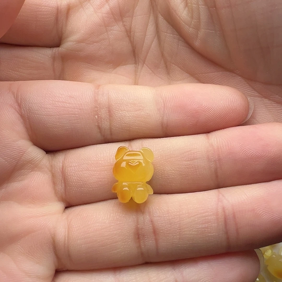 蜜蜡未镶嵌颈饰小熊提溜（打孔不退换）