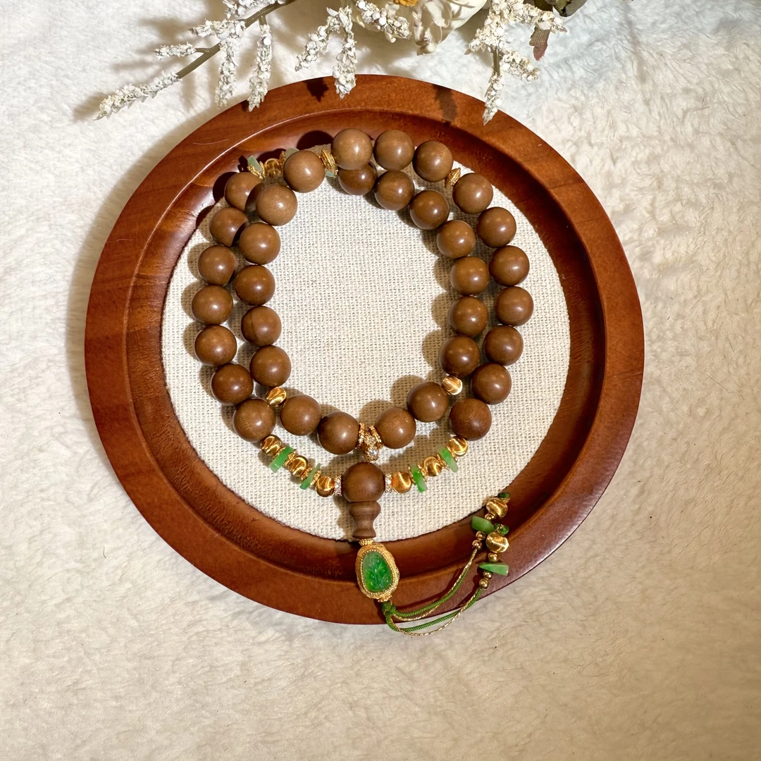 甜绿随型叶子双圈设计款老山檀925手串