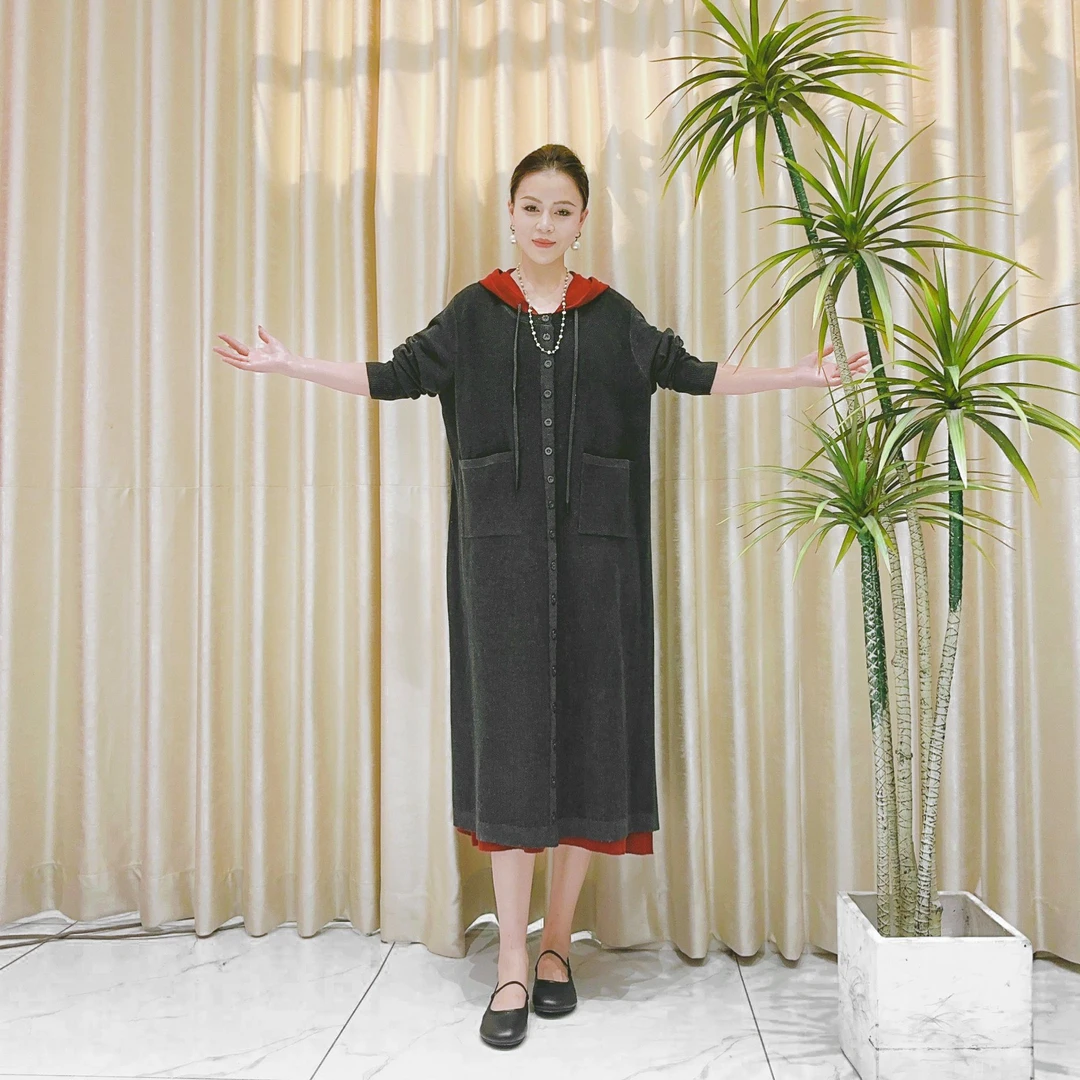 9865深灰色真门襟假两件设计款羊毛气质秋冬轻奢针织连衣裙时尚