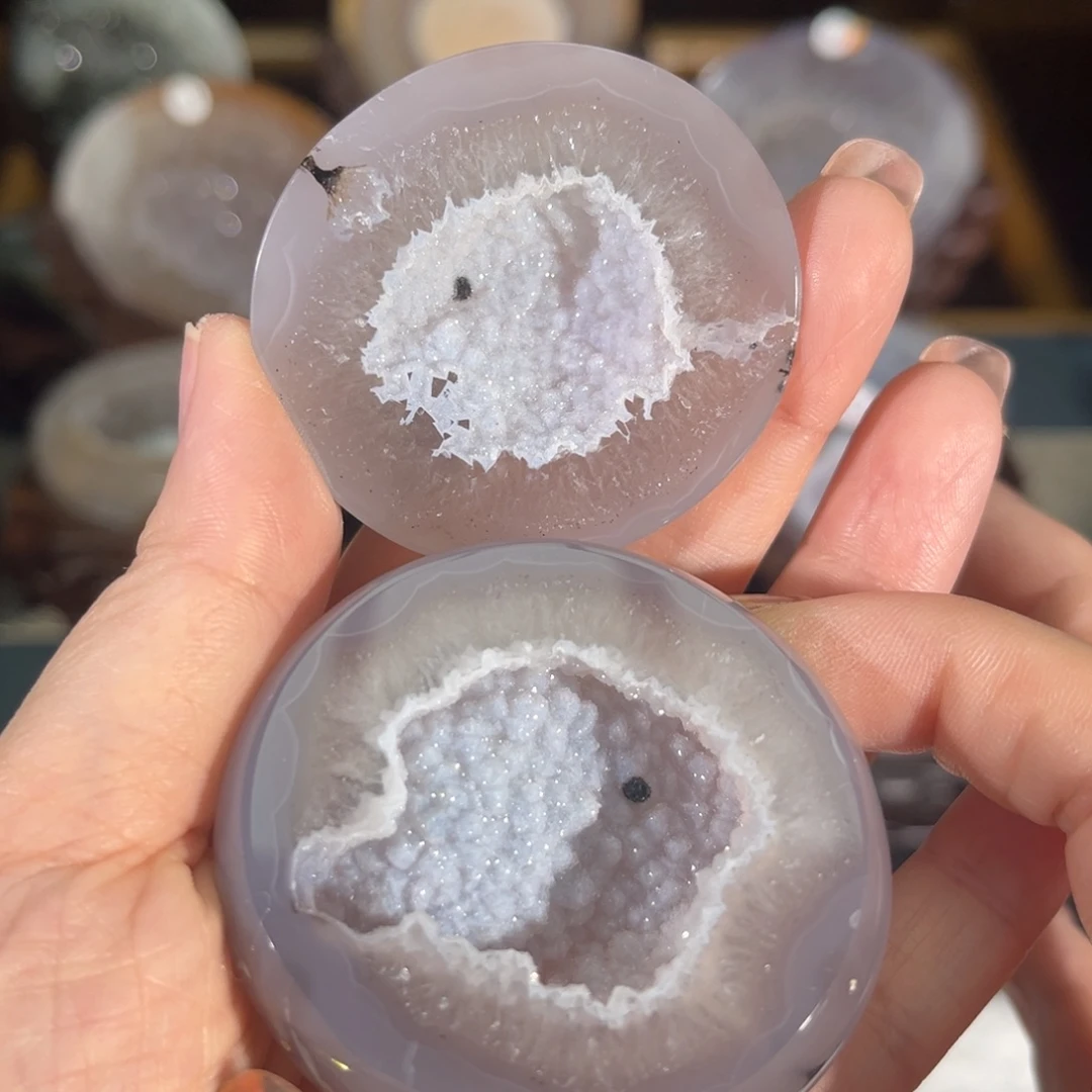 未镶嵌大型摆件（非配饰）水晶