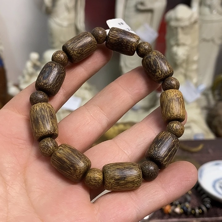 紫砂欢迎各位光临小店选购