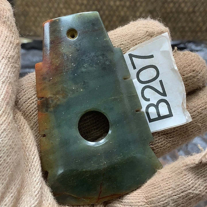 未镶嵌和田玉挂件