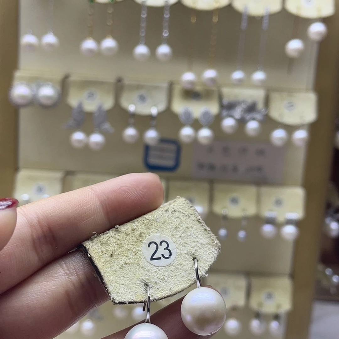 银S925镶嵌淡水珍珠耳饰