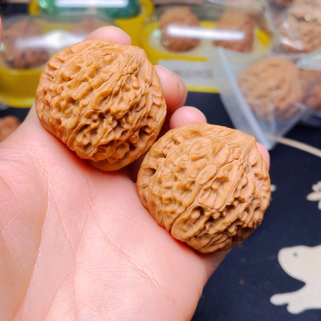 吊坠文玩核桃野生荷花