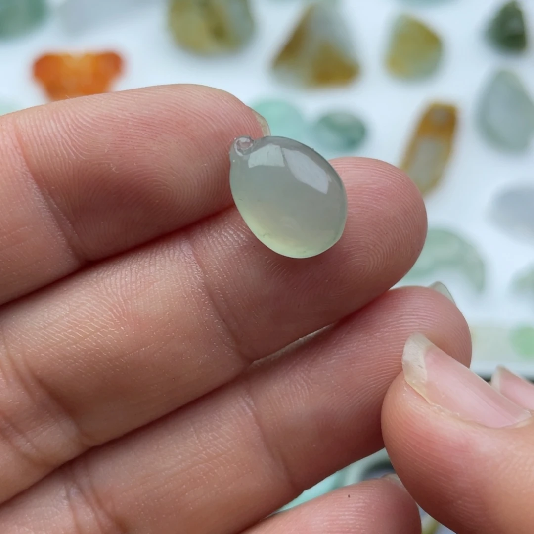 定制翡翠未镶嵌福瓜