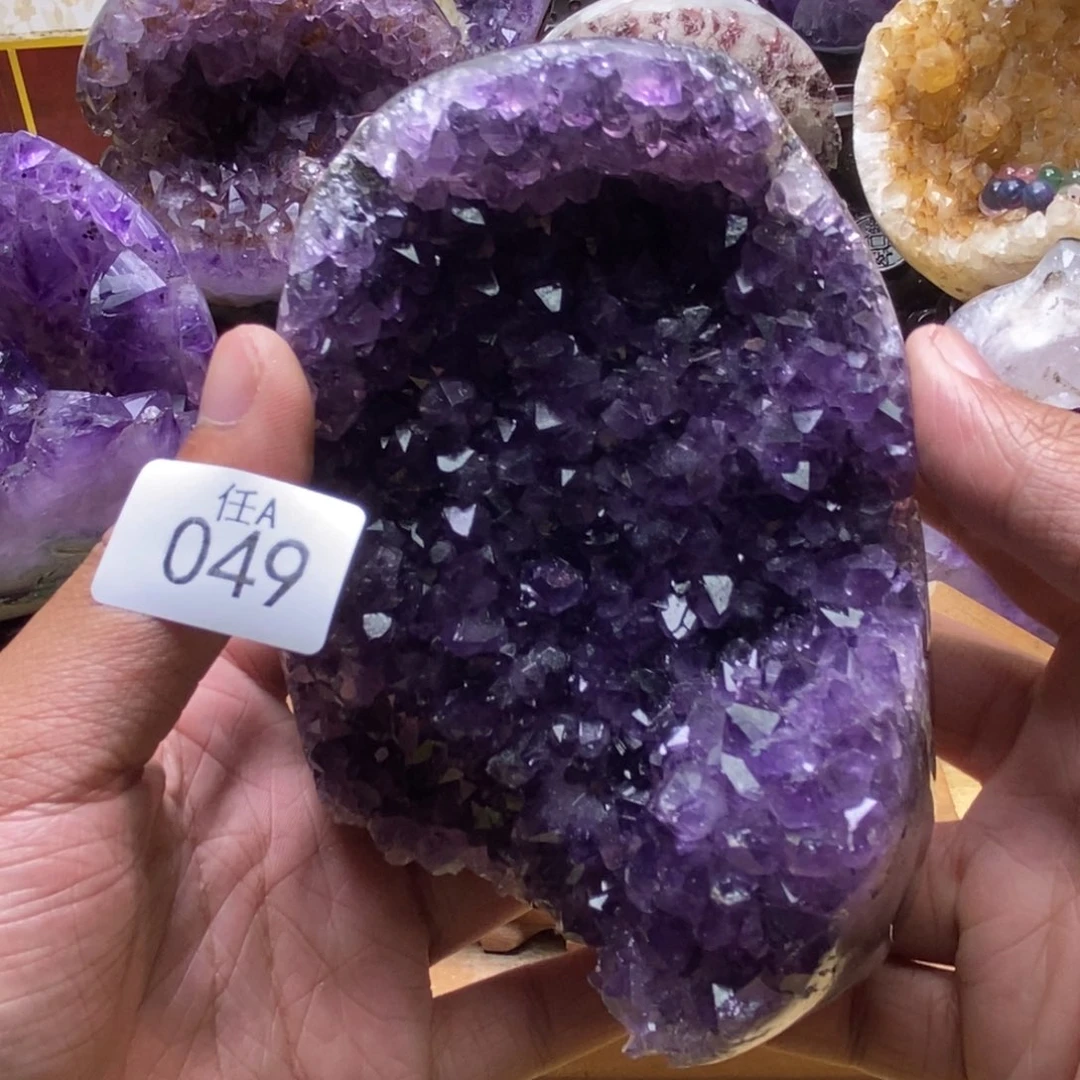 未镶嵌大型摆件（非配饰）水晶