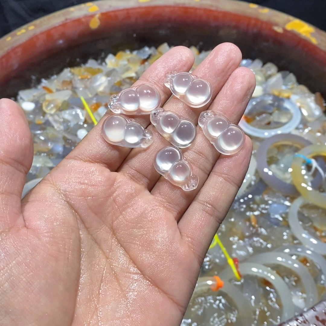 手镯玛瑙/玉髓未镶嵌没有绳