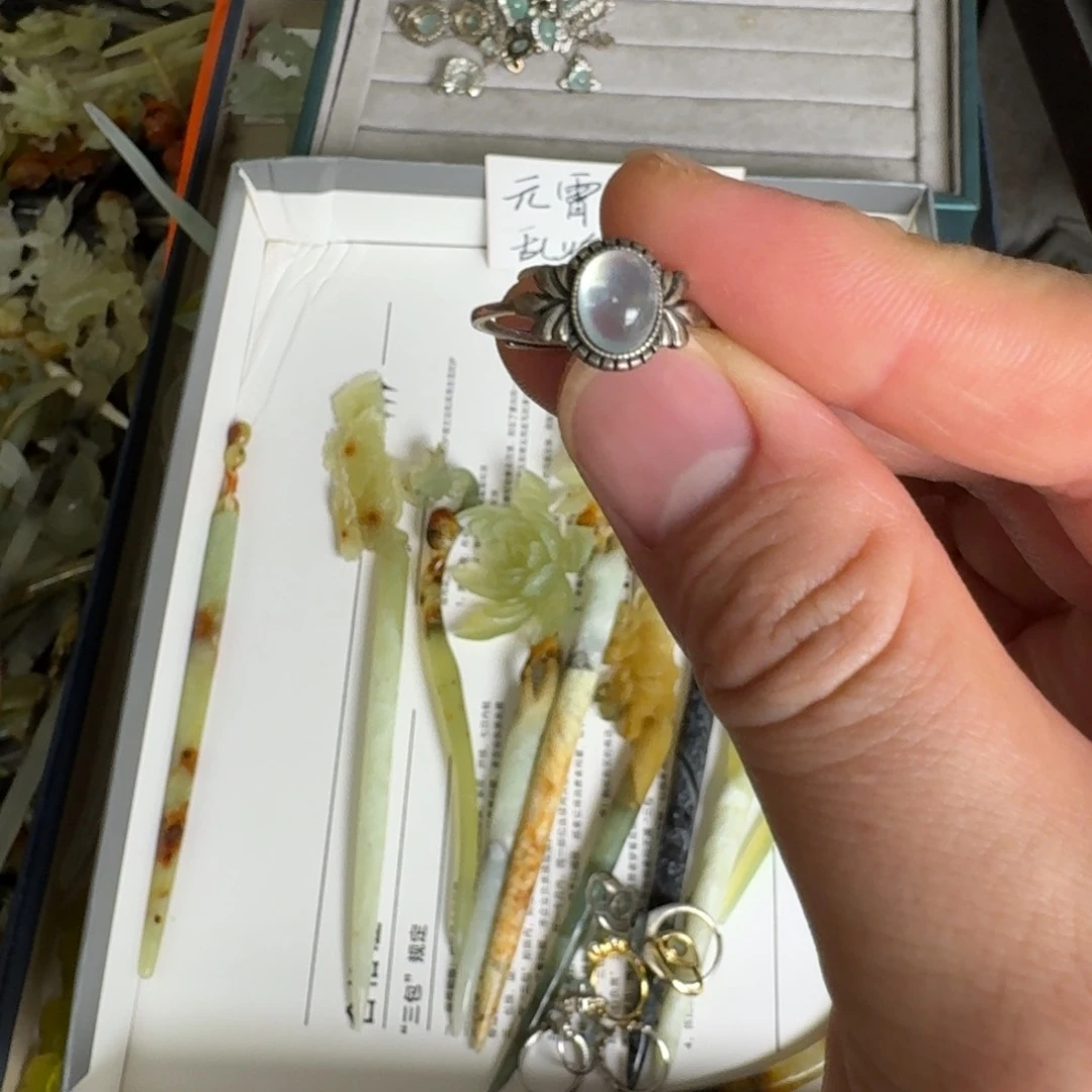 岫玉戒指银S925镶嵌明君玉簪就是好看