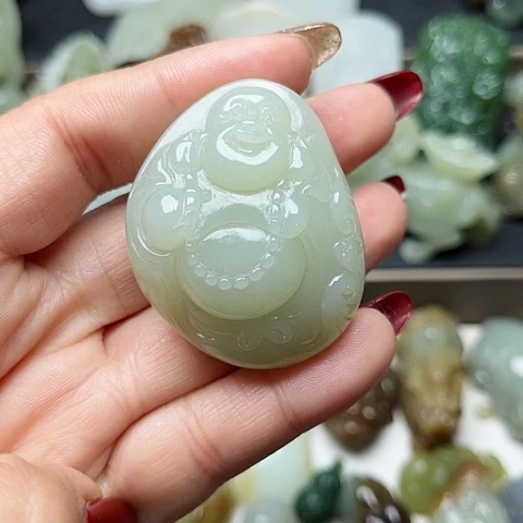 和田玉颈饰未镶嵌?****j