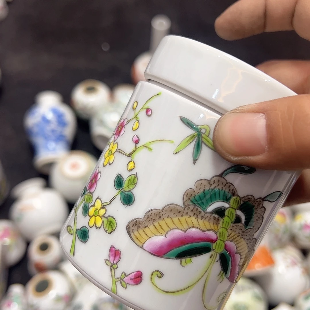 摆件瓷器摆件瓷器摆件