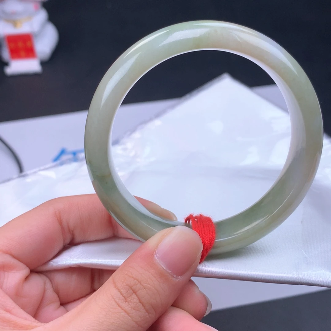 翡翠手镯未镶嵌57.5轮胎