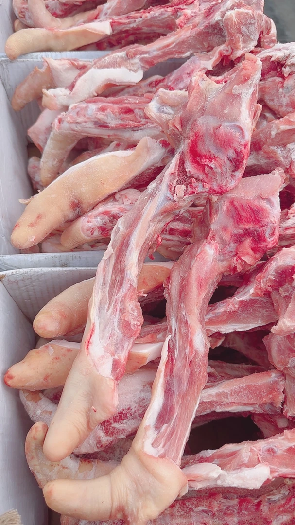 精选猪尾骨带肉整根分割-顺风包邮