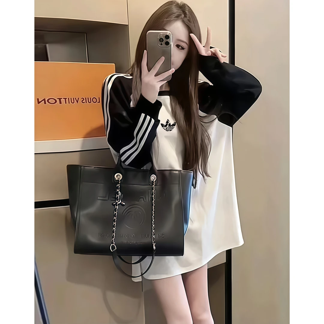 奥特莱斯2025春装新款立体三条杠防风卫衣女款爆款纯欲慵懒风女装
