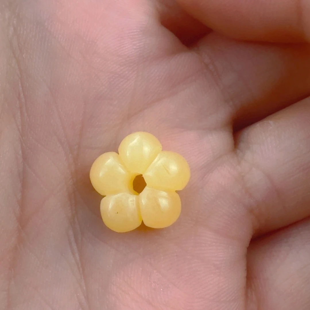 裸石蜜蜡未镶嵌全品 13.5×6.5mm