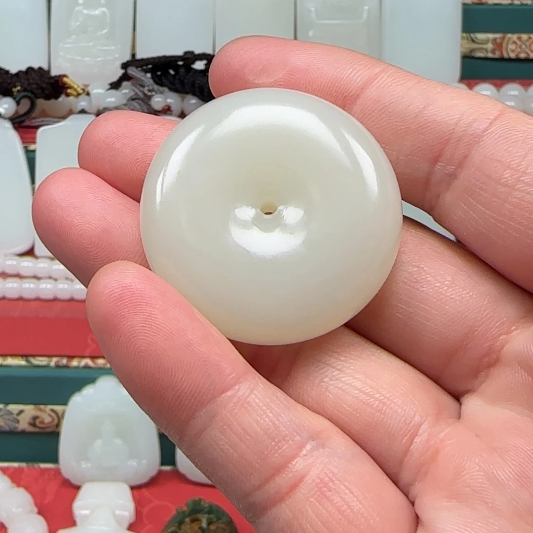 未镶嵌和田玉挂件