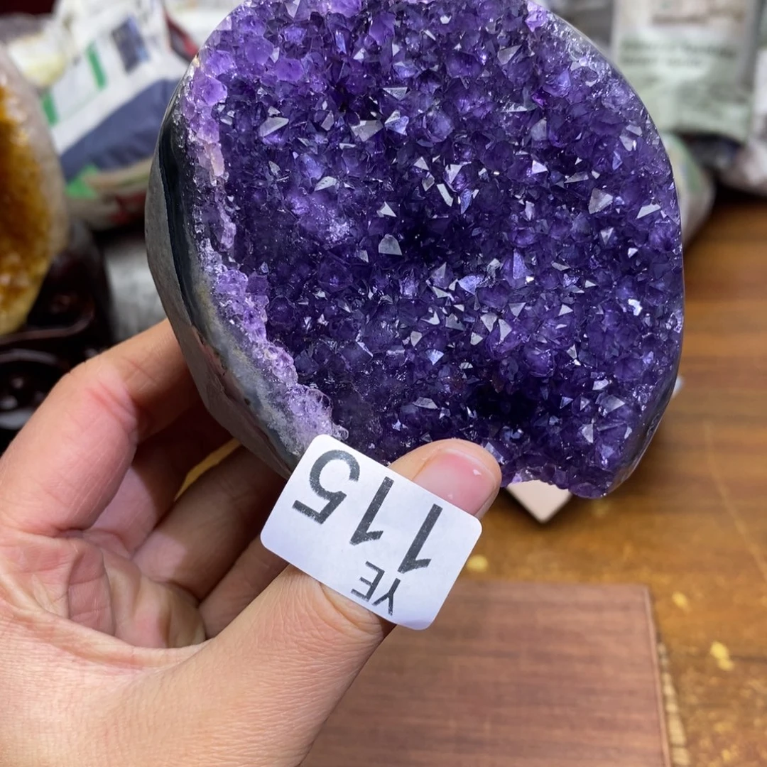 水晶大型摆件（非配饰）未镶嵌