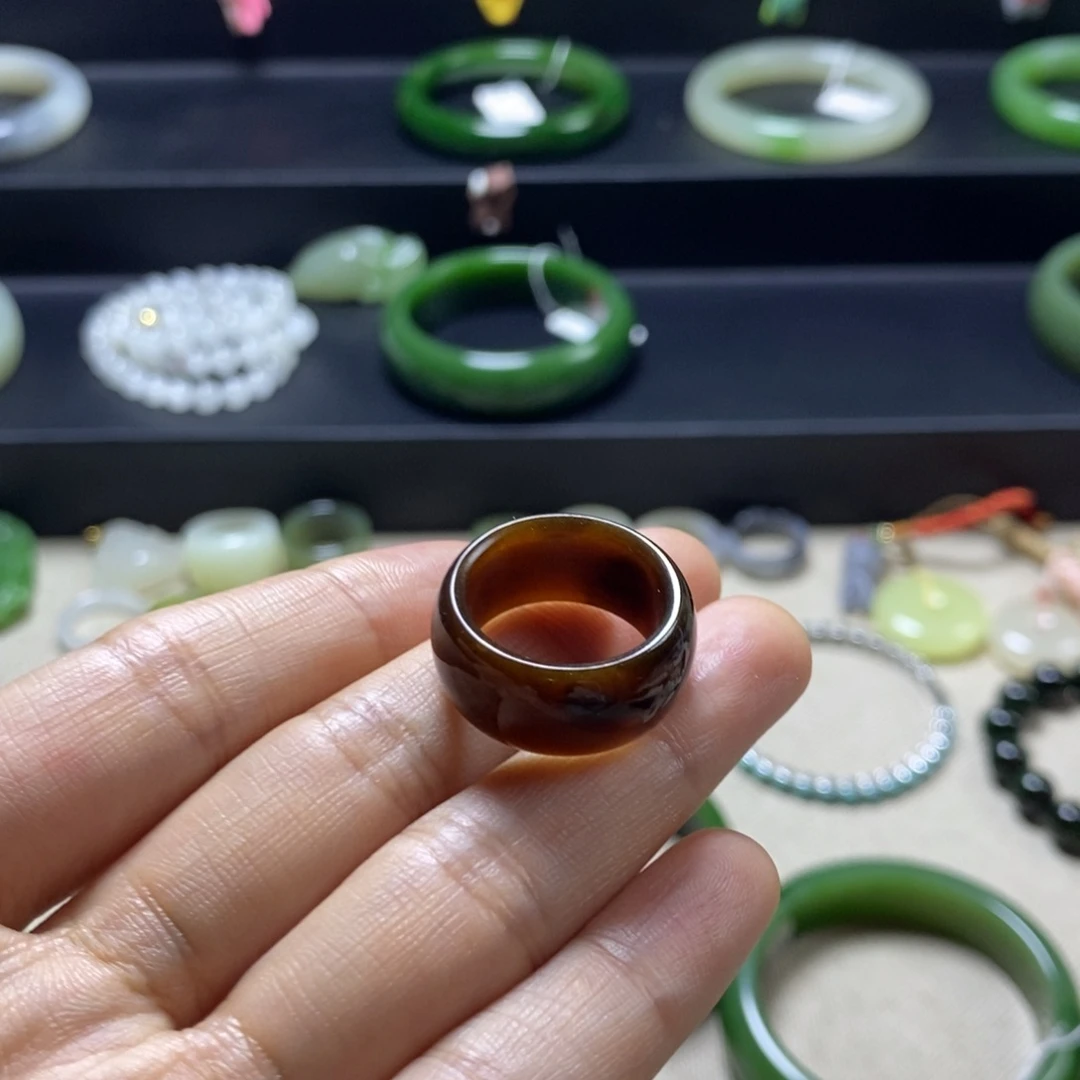 和田玉（糖玉）戒圈未镶嵌洁****糖