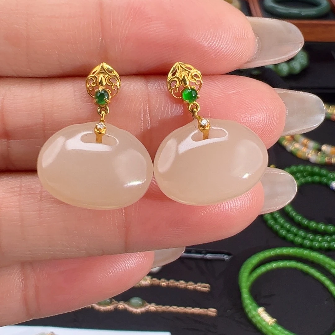 和田玉18K金镶嵌耳饰红粉油膏平安锁耳坠