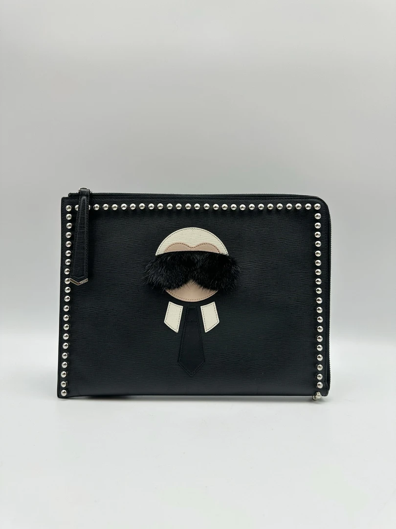 95新 FENDI/芬迪 老佛爷铆钉 手拿包、手包 39532