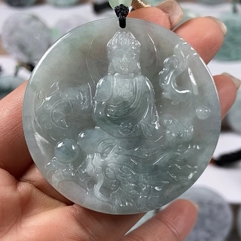 翡翠颈饰未镶嵌玉龙大日如来福利
