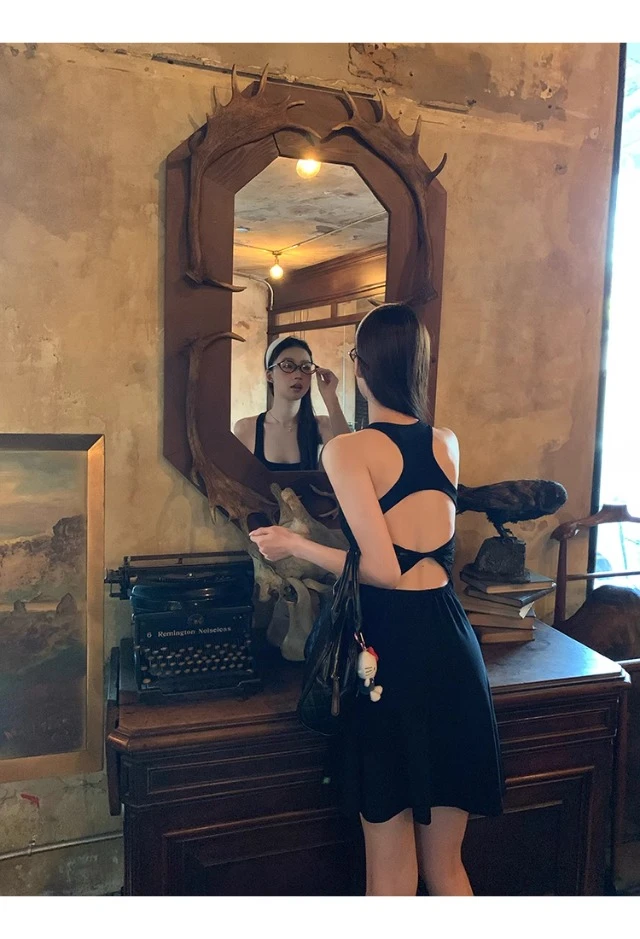 【小蛮腰】夏季性感露背辣妹连衣裙纯欲修身黑色显瘦裙子开衫
