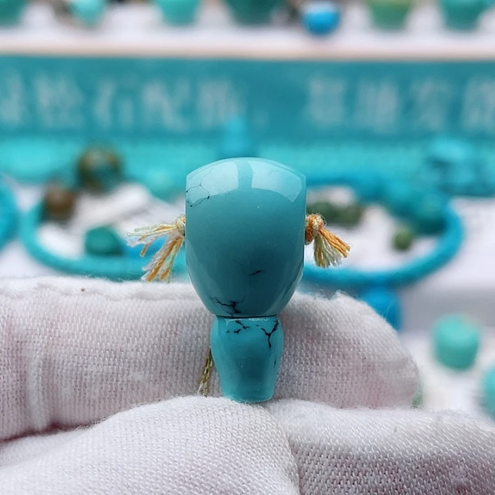 未镶嵌绿松石珠宝奇石12