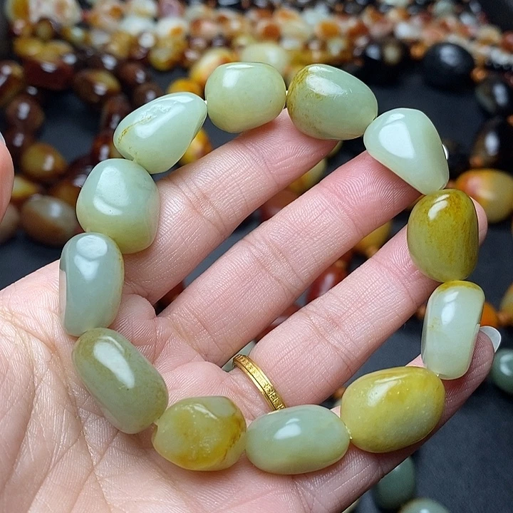 和田玉未镶嵌手链