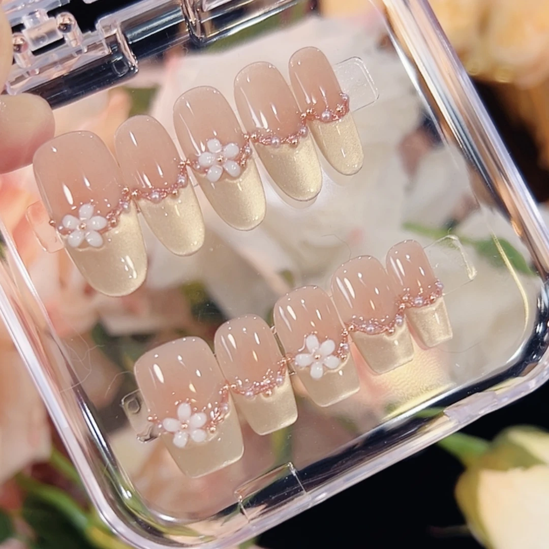 【七里香】手工穿戴甲气质款光疗美甲