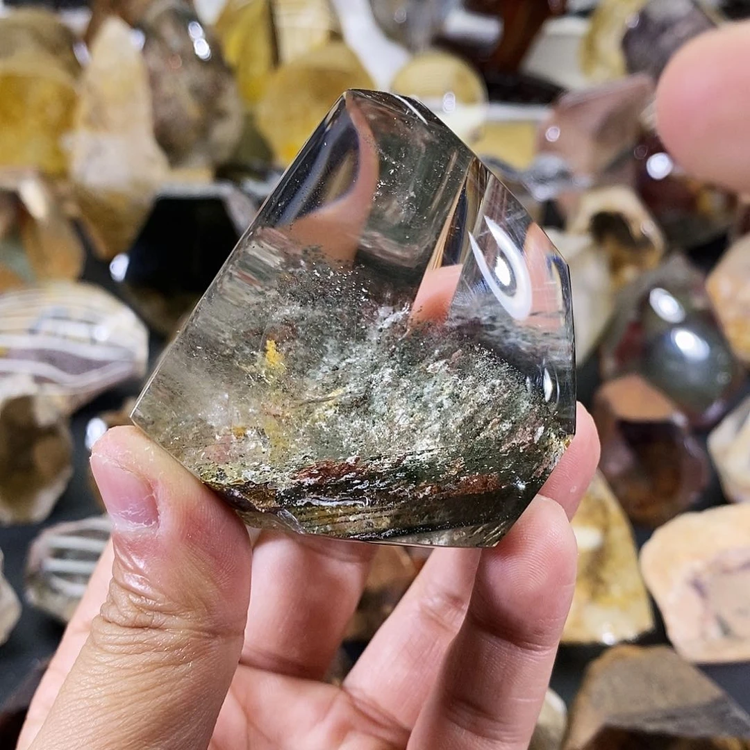 【闪购商品】未镶嵌车挂水晶天然水晶原石