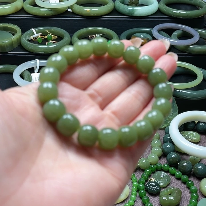 和田玉未镶嵌手链