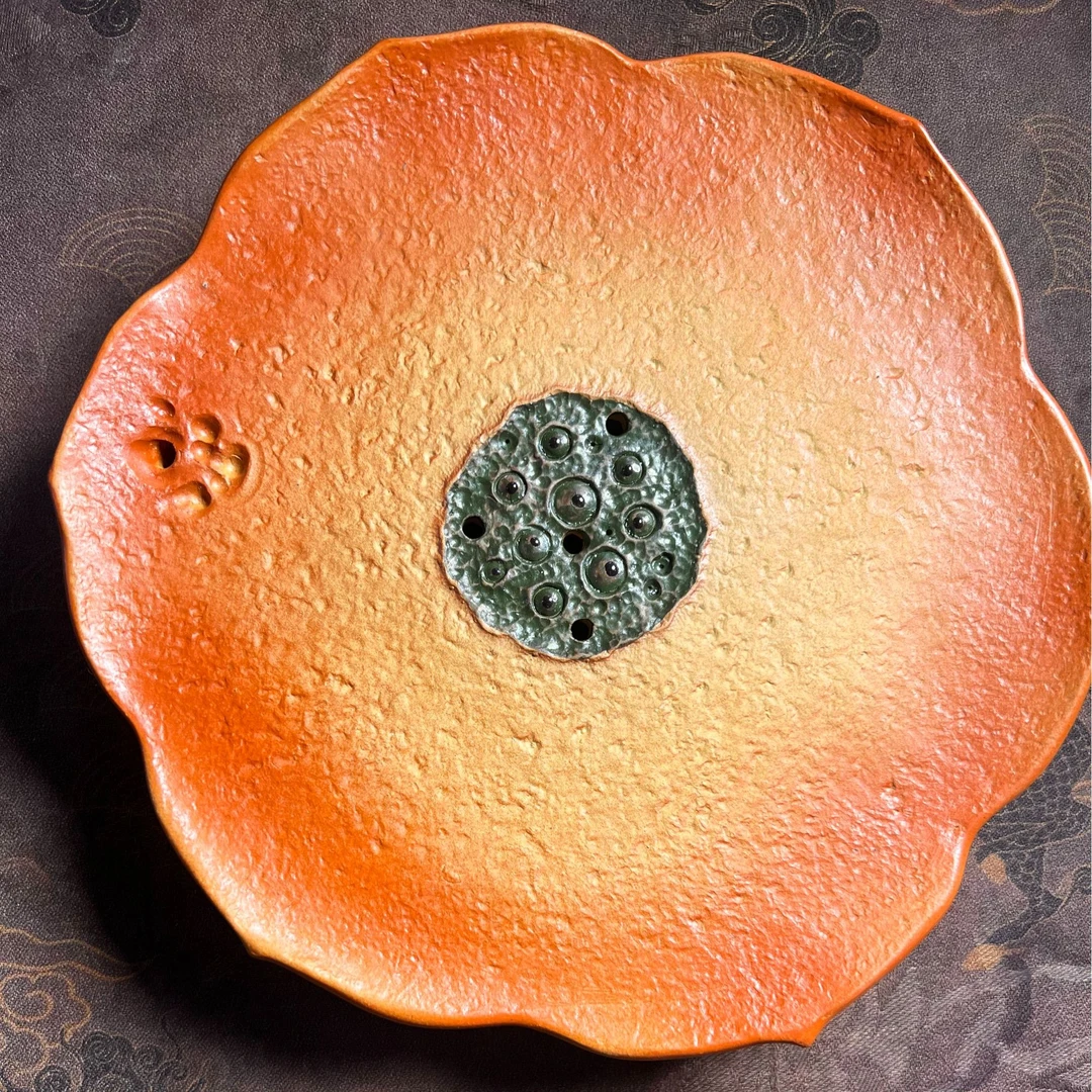 莲蓬壶承  直径17 高3