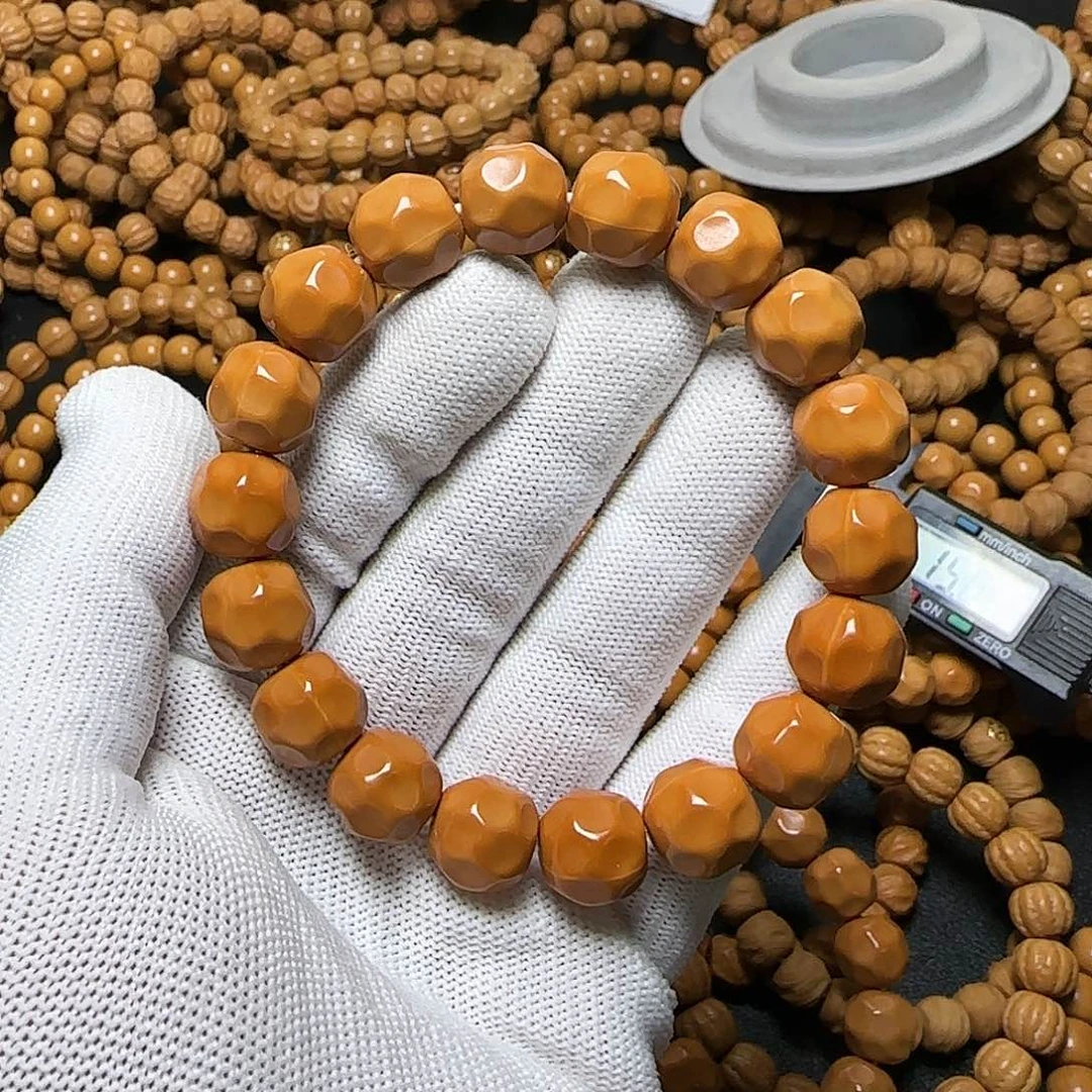猴头核桃手串龙岩奶酪13左右45号